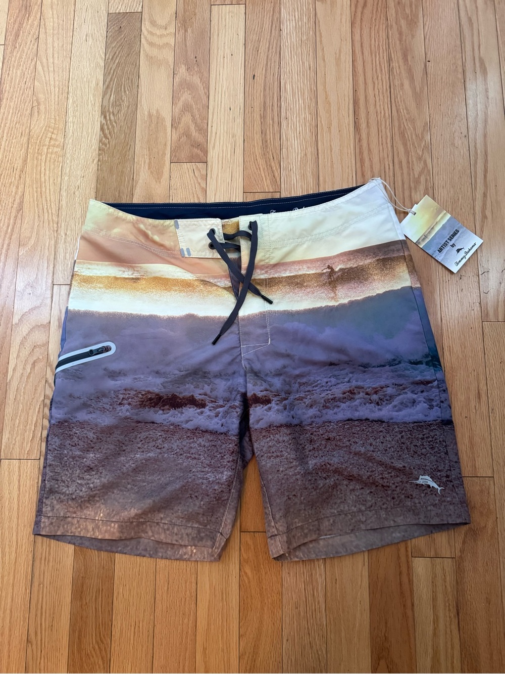 Tommy Bahama Men's Multi-Color Beach Print Swim Trunks Size 33